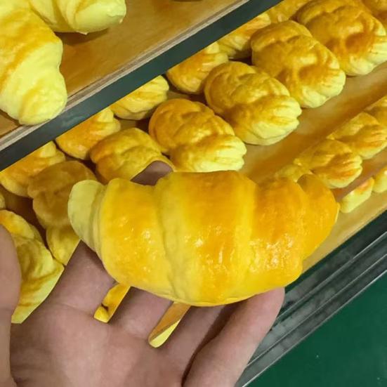 Juguete de Croissant para Aliviar el Estrés, Juguete Sensorial Fidget de Pan Simulado, Juguete de Escritorio para la Relajación del Trabajador de Oficina en Casa