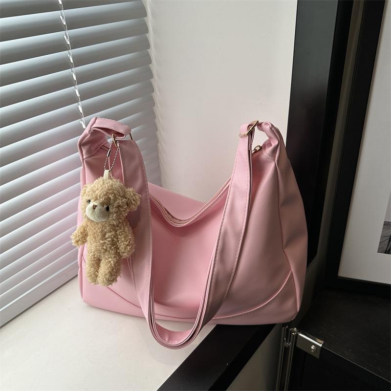 

Вместительная, модная и простая однотонная сумка через плечо для женщин, новая весенняя корейская версия сумки-подмышки, повседневная сумка-пельмень no pendant