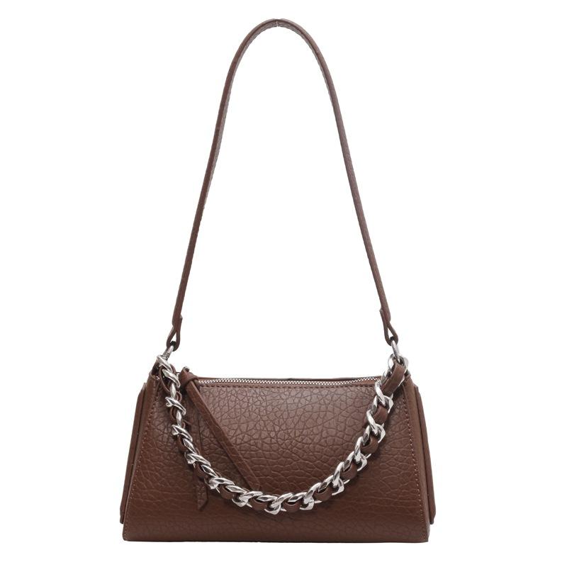 Korean niche design triangular zongzi bag women's 2025 early autumn new chain single shoulder underarm bag versatile messenger bag