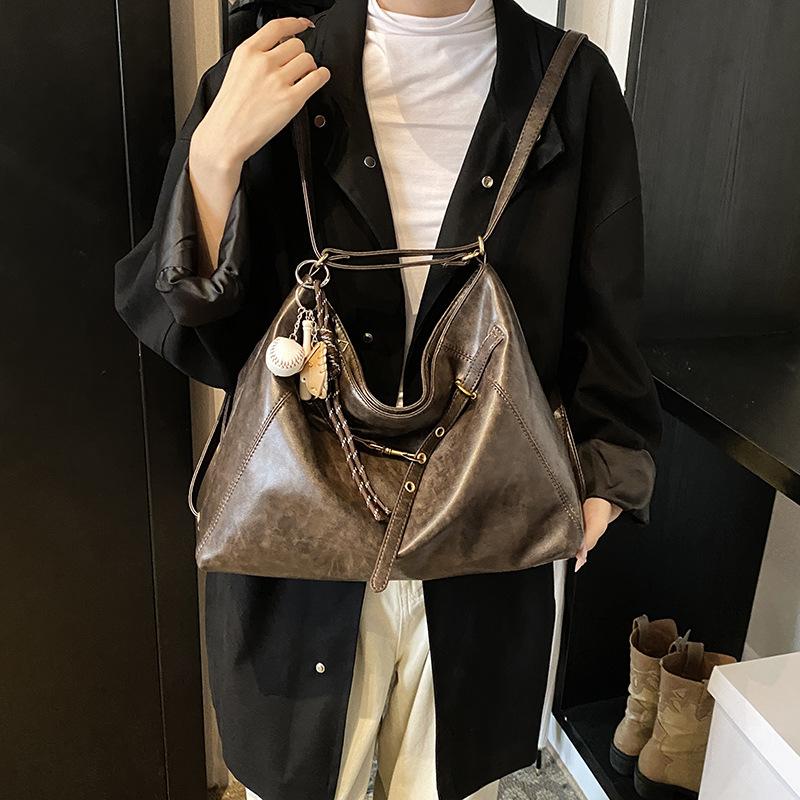 Premium sense retro large-capacity backpack bag women's 2025 autumn and winter new multi-purpose shoulder messenger bag tote bag