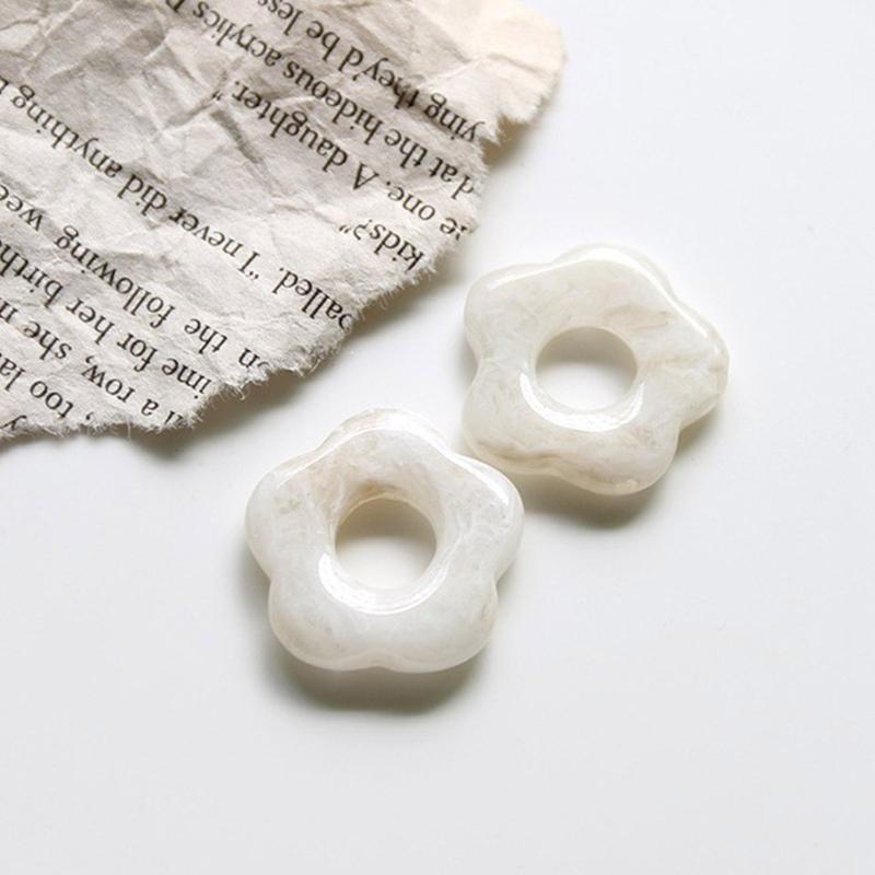 Resin Flower Pendant Hollow Five Petal Floral Charm Jewelry DIY Supplies for Necklace Bracelet Earring Jewelry Making