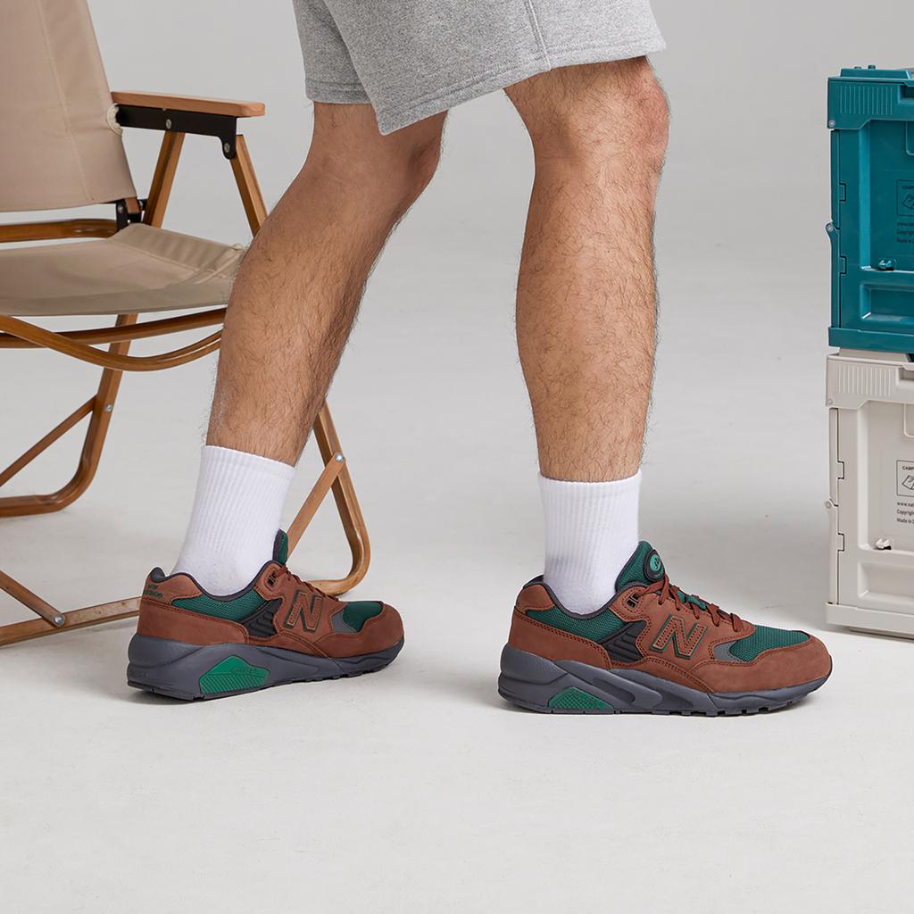 New Balance 580 Beef And Broccoli Sneakers MT580RTB