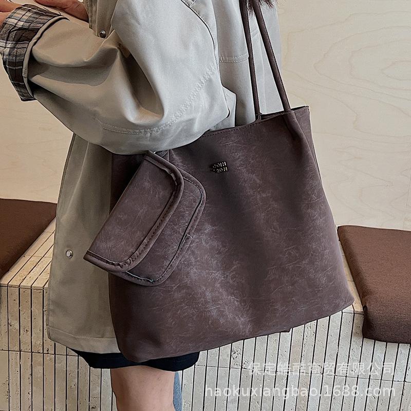 Large-capacity Bag Women's Autumn and Winter Versatile 2025 New Casual Shoulder Child and Mother Bag Texture Work Commuter Tote Bag