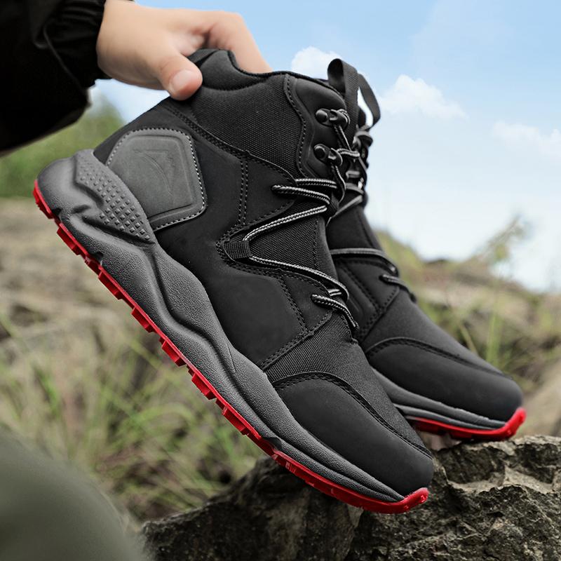 Le Scarpe Sportive da Uomo High Top per Esterno Sono Antiscivolo e alla Moda Mentre gli Stivaletti Corti Autunnali Scarpe Casual Nere Sono Stivali da Cowboy