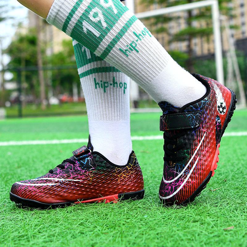 Cheap kids soccer boots broken nails student training shoes Velcro short spikes artificial grass children's foot training shoes