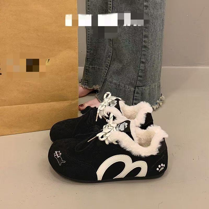 

thick-soled velvet German training shoes autumn and winter niche board shoes super hot new sports and leisure two cotton shoes 35 чёрный