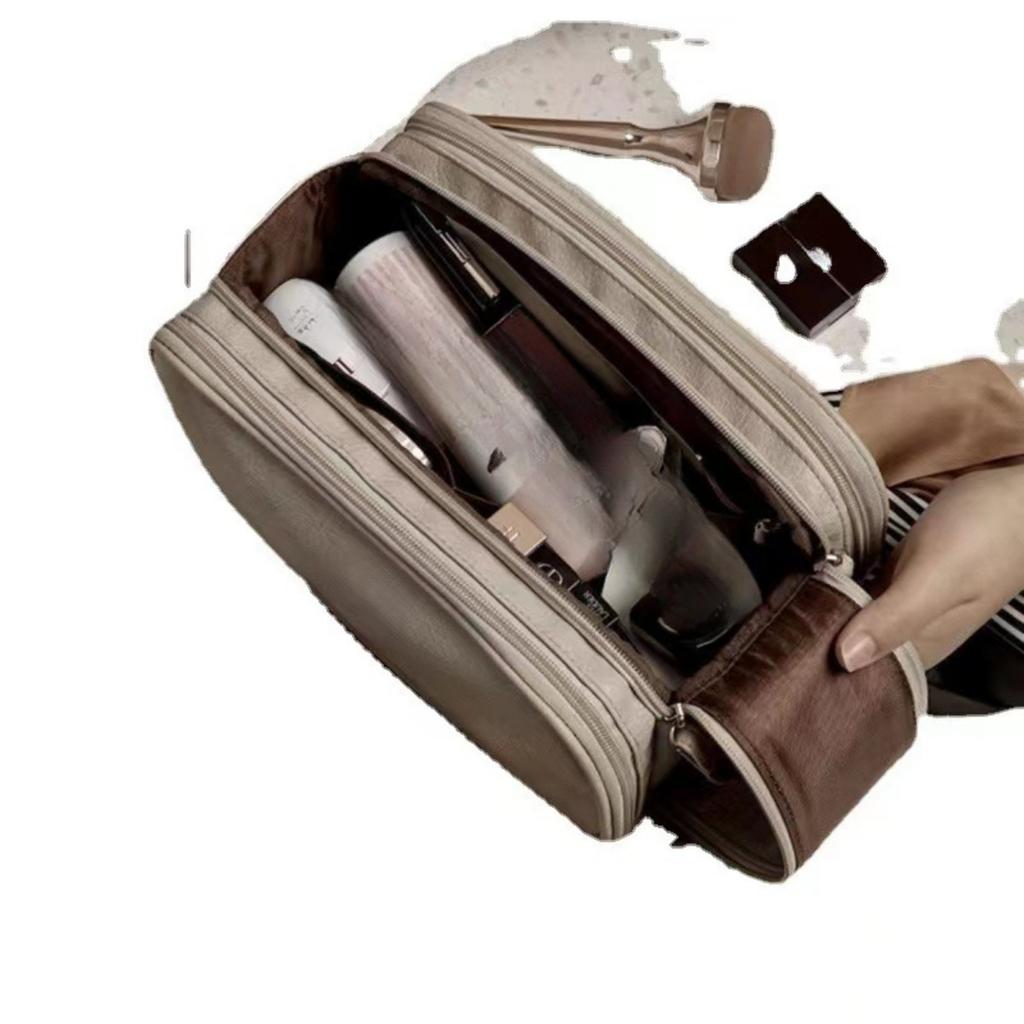 Ladies' Multi Functional Makeup Bag - Large Capacity Portable Travel Cosmetics Storage Box, Comes with Brush and Toilet Storage Compartments