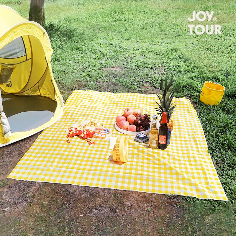 JOYTOUR Outdoor Disposable Picnic Mat