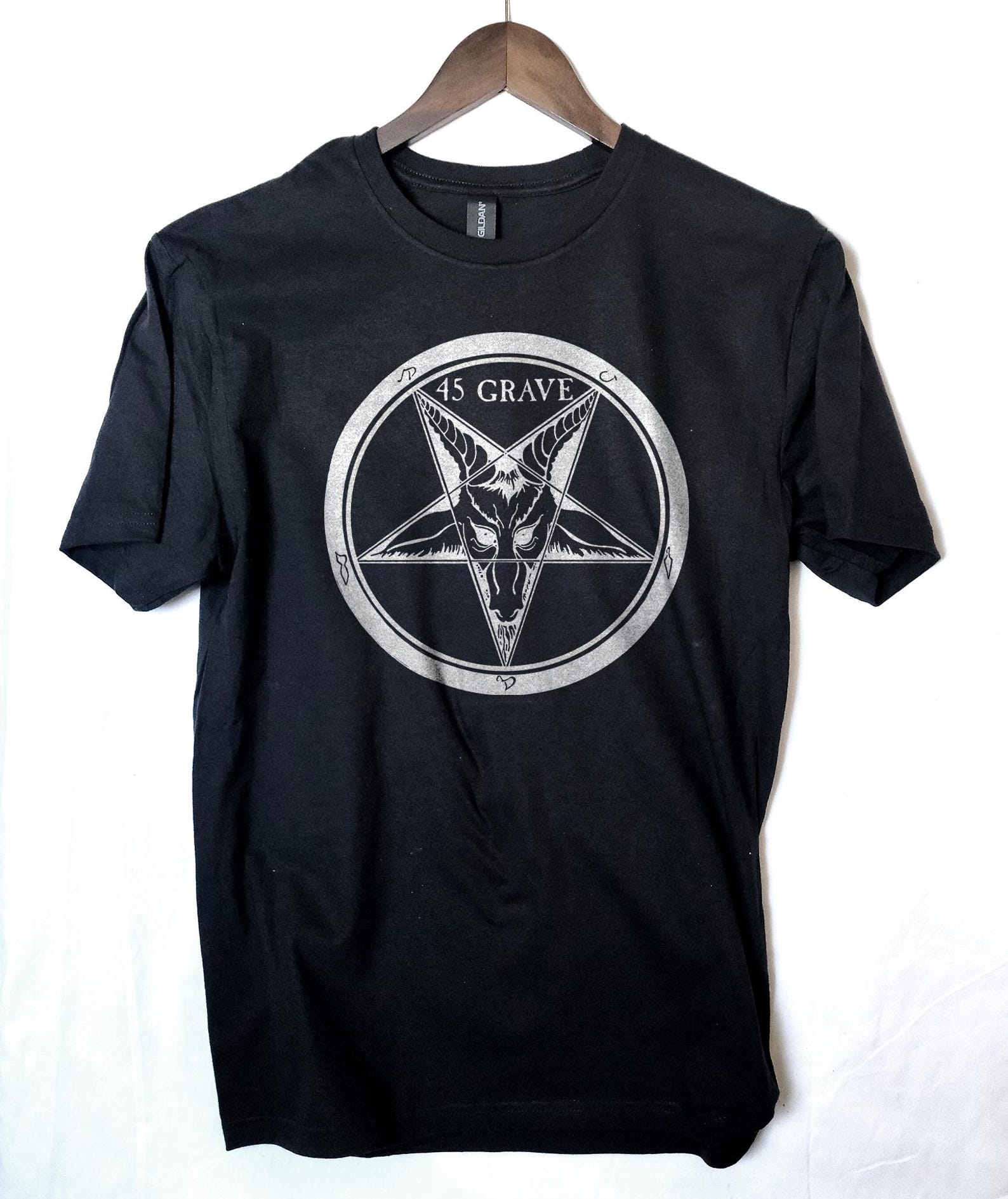 45 Grave band T shirt Los Angeles punk goth Germs vox pop L