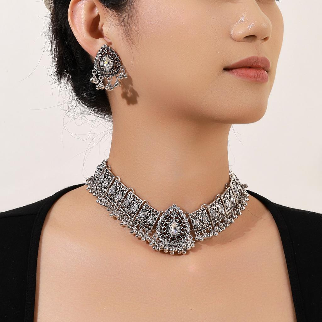 Heavy Industry Retro Diamond Bead Water Drop Earrings, Bohemian Ethnic Style Fashion Collarbone Chain Suit For Women