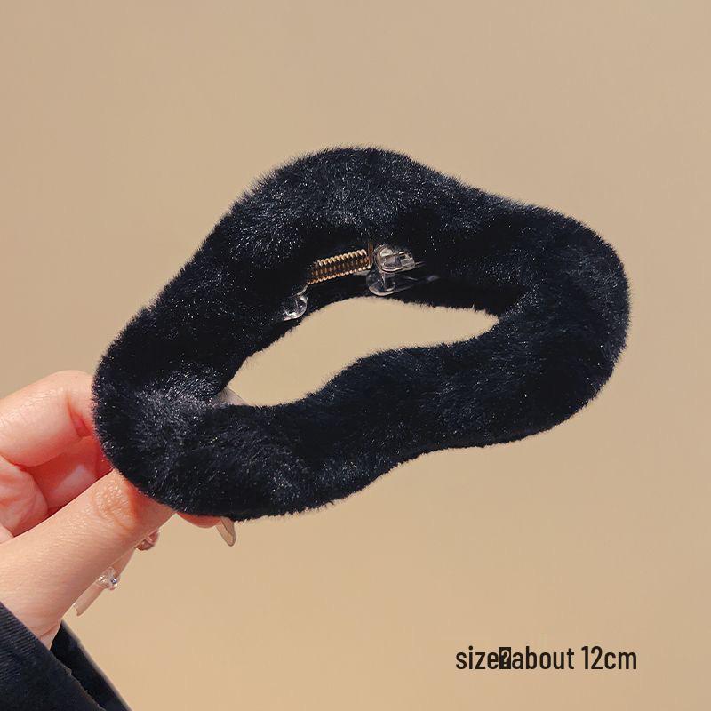 Large Plush Hair Clip: Autumn/Winter Volumizing Shark Clip for Women