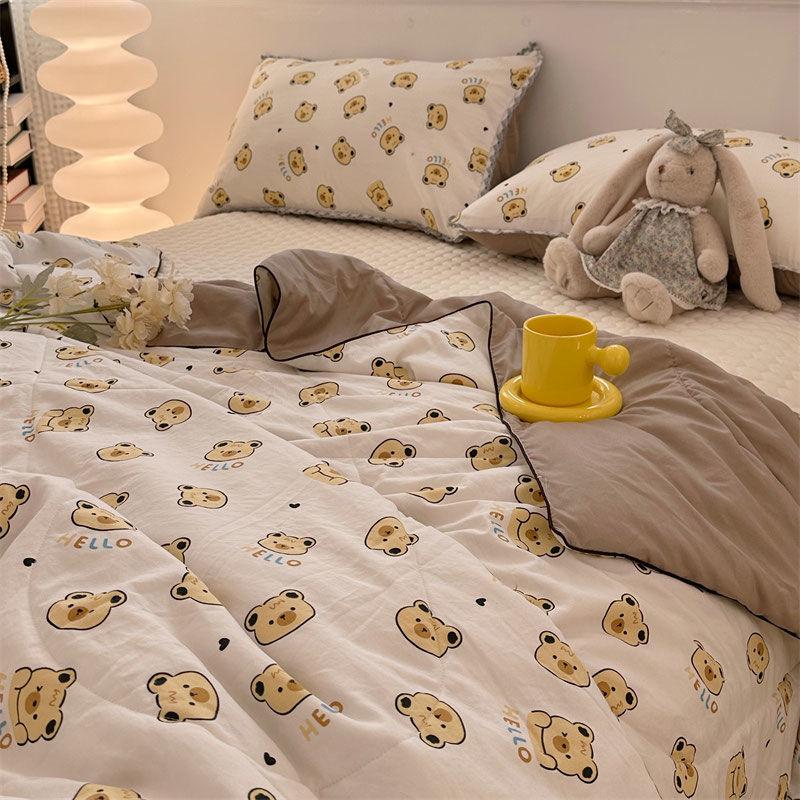 Floral Print Quilt Soft Skin-Friendly Breathable Summer Comforter With Ultrasonic Embossing Summer Machine Washable Bedspread