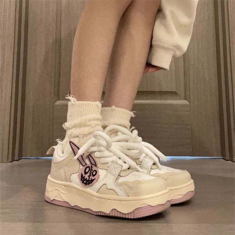 

Милые кроличьи маленькие белые туфли женские 2025 новые осенние ins тренд студенческие на толстой подошве сто U с нишевым дизайном кеды 40 абрикосовый