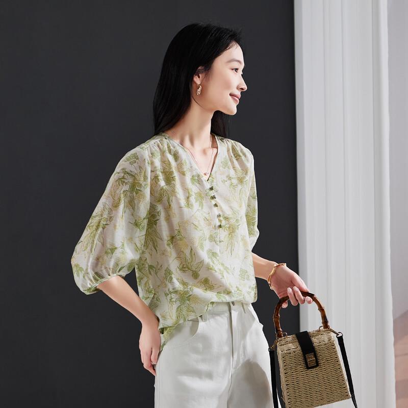 SOFSIL Women s V-Neck Silk Blend Floral Print Shirt S