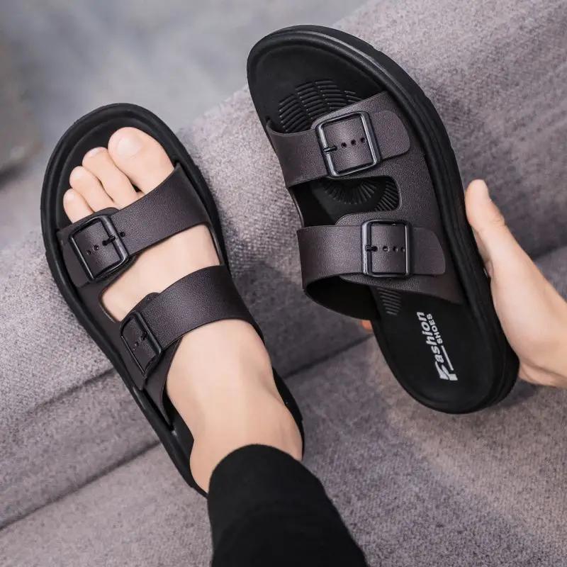Fashion Outdoor Slippers for MenPlatform Beach Shoes Rubber Adult Pvc Comfortable High Quality Fashion Cheap Liquidation Sandals Man