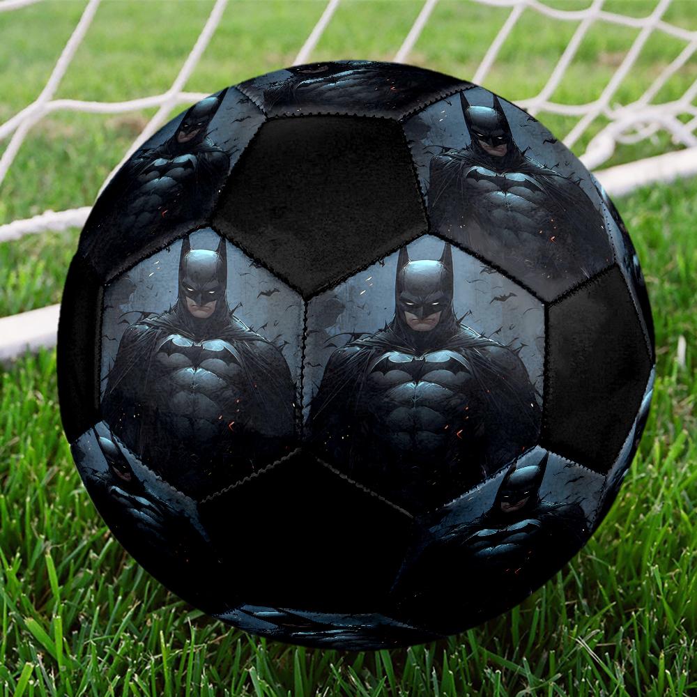 Batman Theme Size 5 Soccer Ball, Suitable for Both Indoor and Outdoor Matches, a Gift Suitable for Everyone.