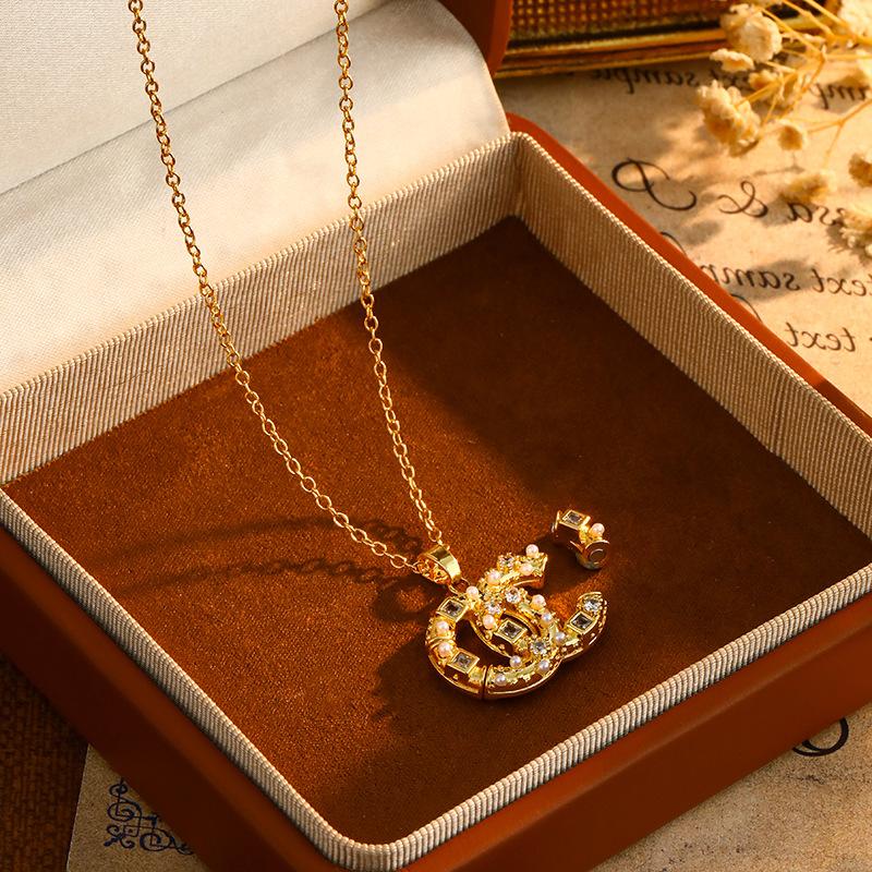 Fashion Double C Letter Pendant Necklace For Women Elegant Luxury Collarbone Chain Trendy Accessory 18K