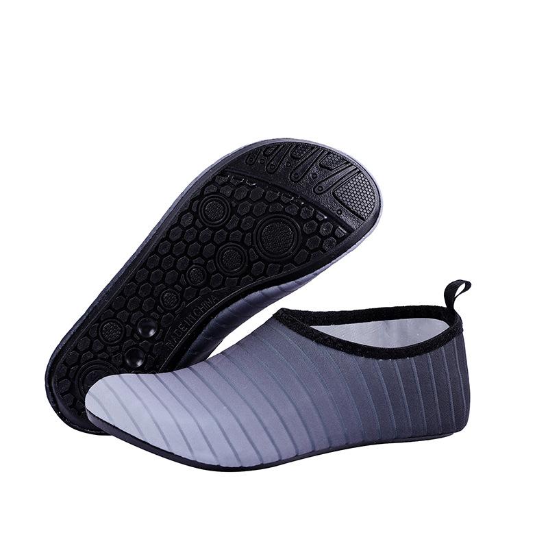 

Новые пляжные туфли для мужчин и женщин, для аквапарков, для плавания вброд с постепенным изменением рельефа, для занятий йогой босиком, с нескользящей подошвой 3XL [44-45 yards]