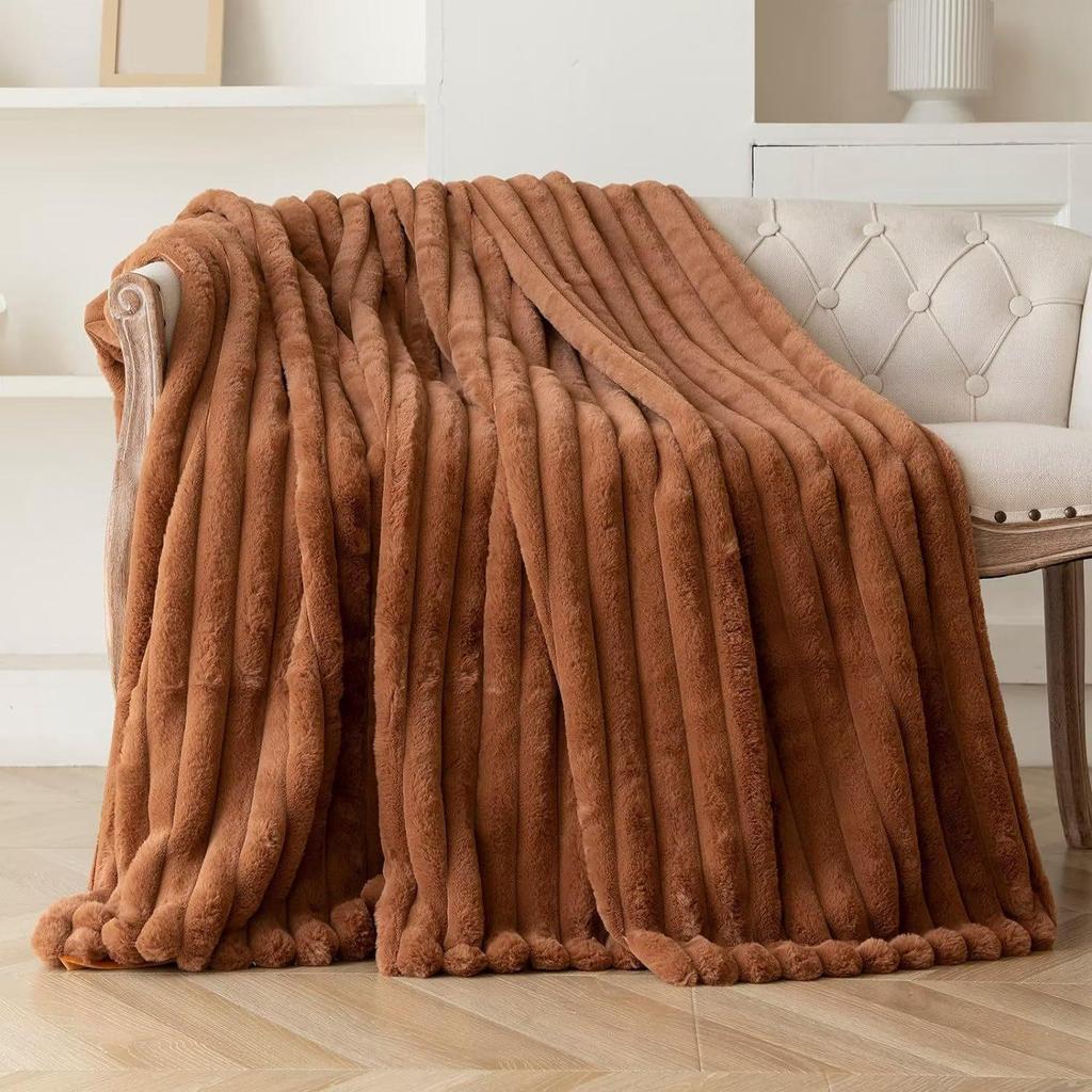 Double-Layer Super Soft Imitation Rabbit Fur Sofa Blanket
