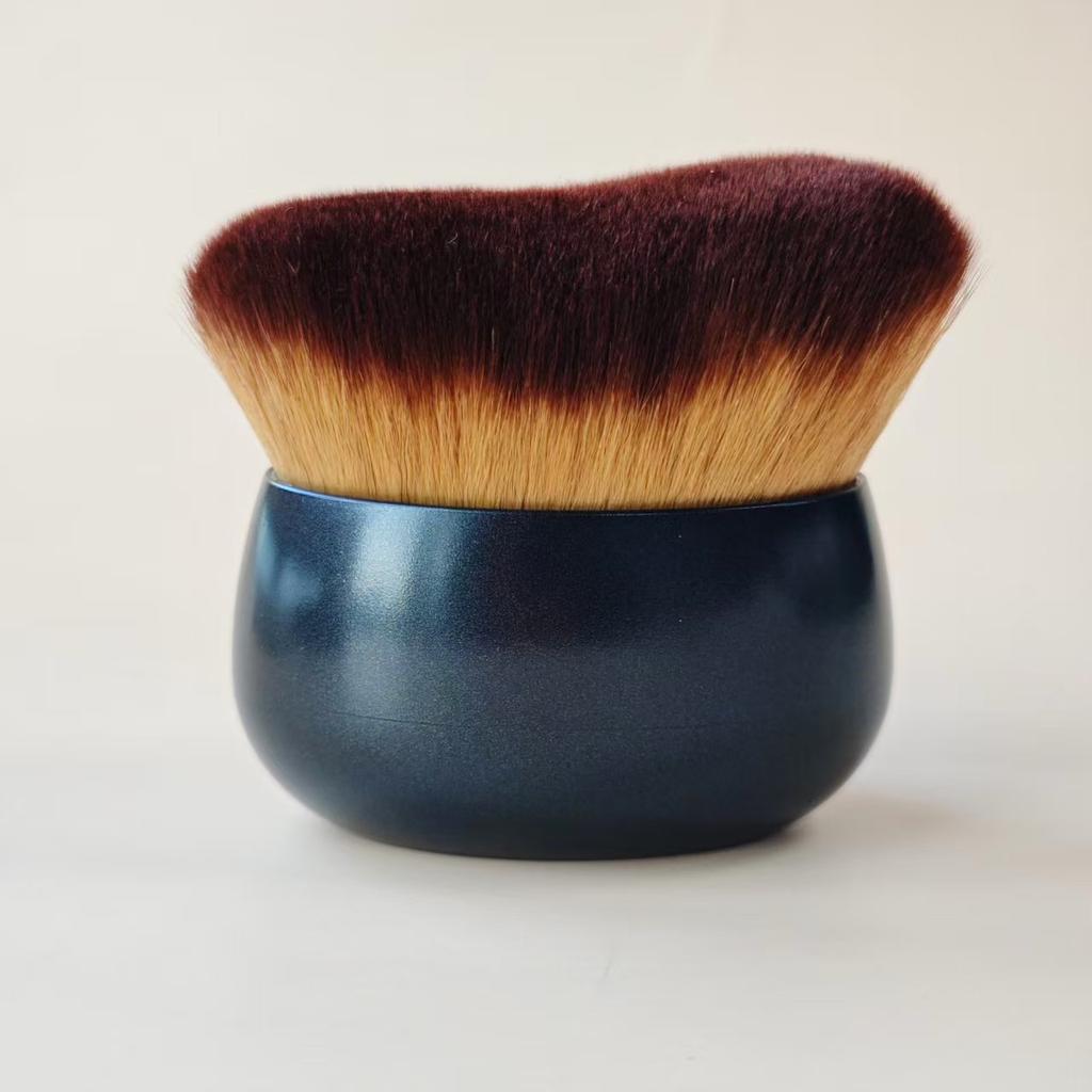 Extra Large Body Makeup Brush For Self Tanner, Leg Makeup &Bronzer BlendOval Face&Back Makeup Brush, Wet&Dry Use