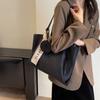 Retro bag women's large capacity 2025 new high-end versatile casual shoulder work tote bag
