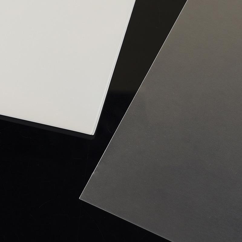 100 Stück Verschiedene Größen Transparente Kartenhüllen Magic Kartenspiel Tarot Poker Karten Schutzhüllen Brettspiel Kartensammlung Hüllen