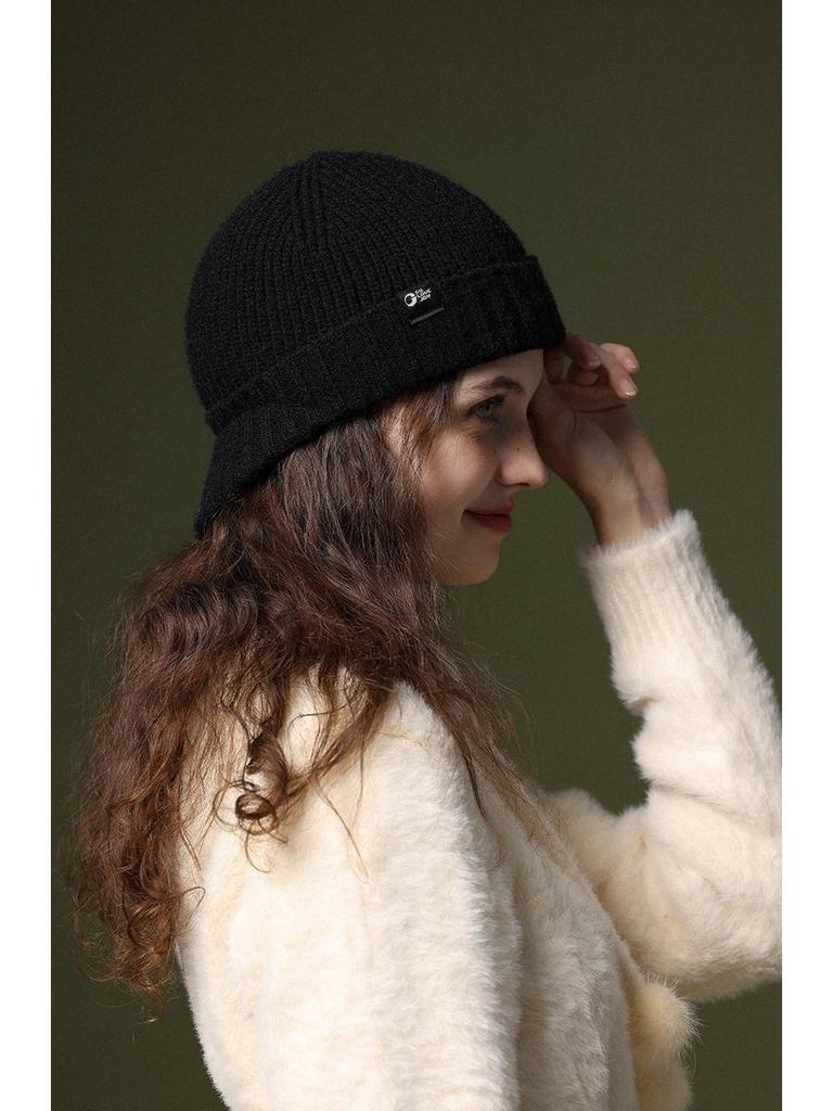 Women's Windproof Wool Knitted Hat with Ear Protection – Warm Duckbill Cap for Autumn and Winter