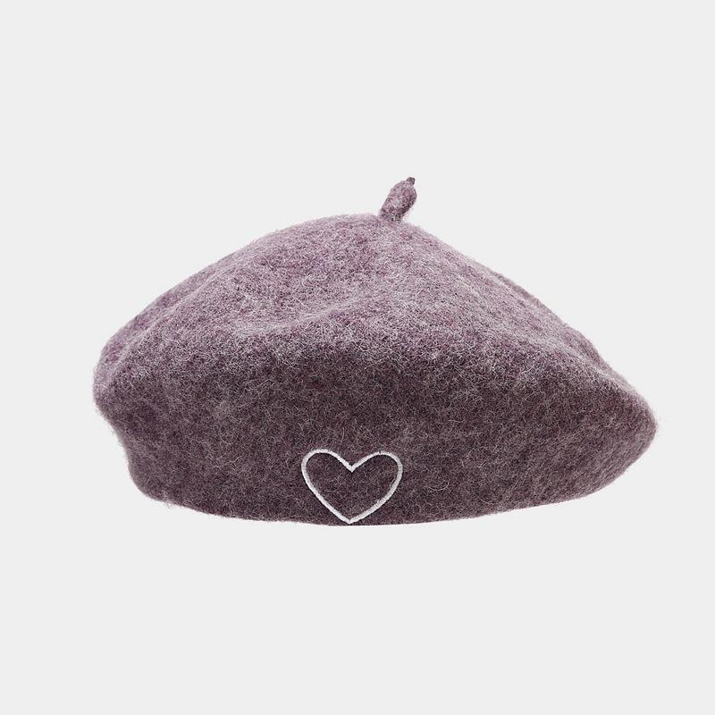 Women's Versatile and Fashionable Autumn and Winter Wool Beret with Heart Embroidery, Popular Korean Retro Style, Makes the Face