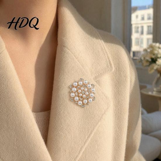 Alloy Jewelry Pin Faux Pearl Rhinestone Flower Brooch Retro Lapel for Women Decorative Brooch Wedding Party Bridal Shower Girls Clothing Accessories