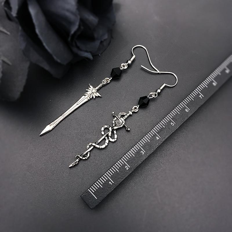 Vintage Sword Dangle Earrings For Women Dark Gothic Snake Dagger Earring Silver Color Punk Goth Jewelry Halloween Accessories