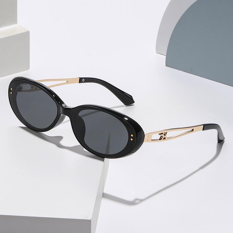 Millennium Hot Girl Cat Eye Sunglasses - Trendy European & American Retro Style Women's Sun Protection