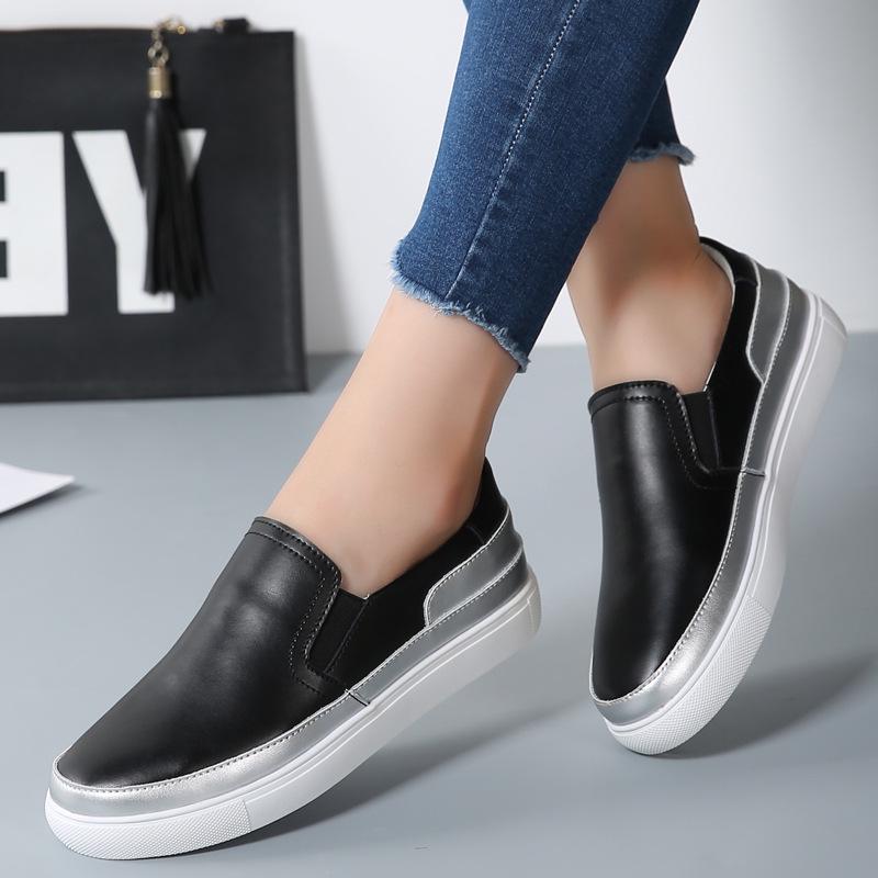 2024 Women's Flats Loafers Leather Shoes Woman Slip On Casual fashion moccasins white Silver ladies soft comfortable shoes359