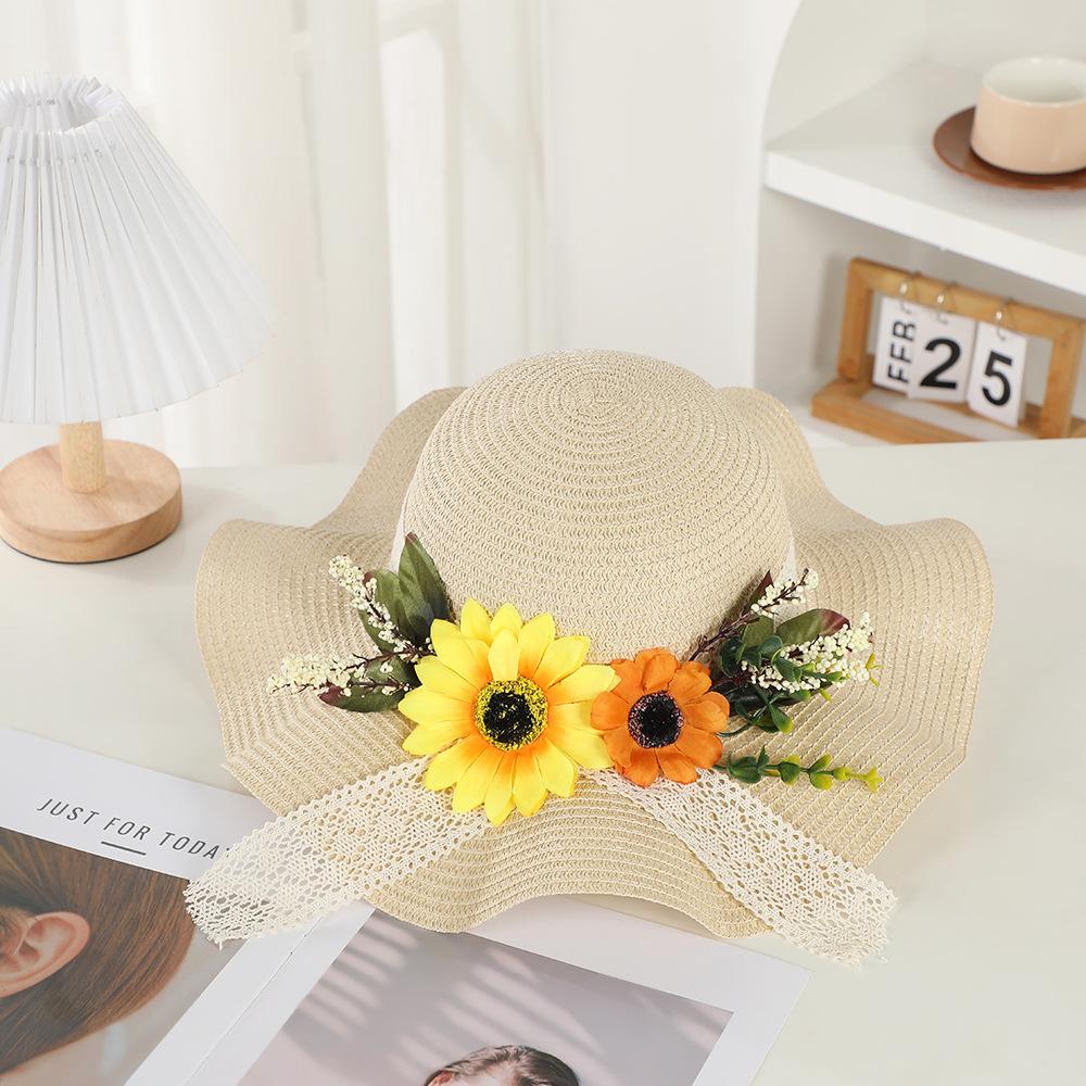 Early spring new beach travel sunscreen hat fashionable flower summer UV protection sunshade straw hat