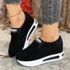 New Large-sized Thick-soled Casual Sports Shoes for Women with An Insole That Increases Height and Has A Sponge Sole