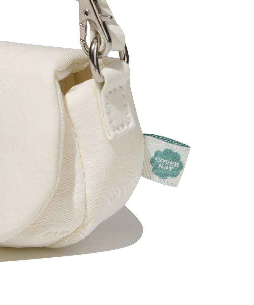 Covernat Woman Clover Heart Shirred Pouch Bag Ivory