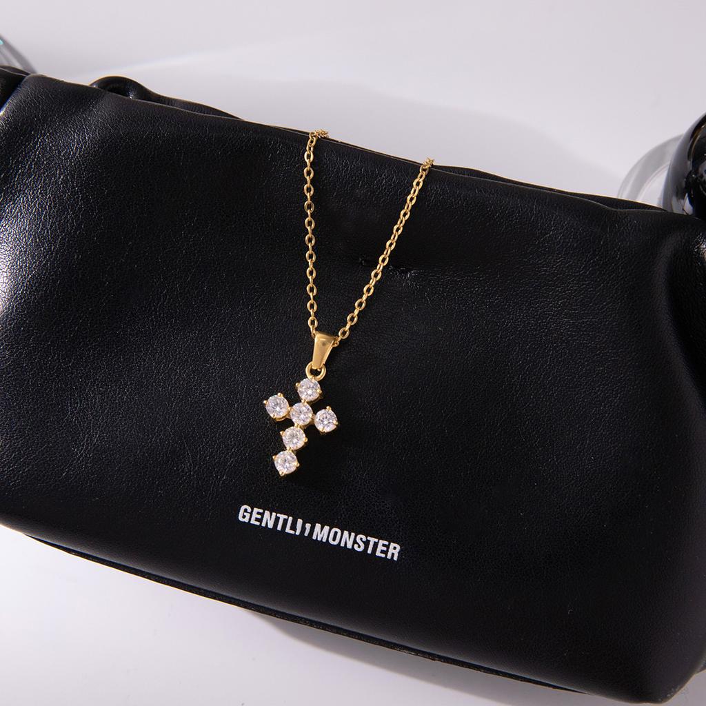 European and American stainless steel zircon cross necklace pendant clavicle chain titanium steel