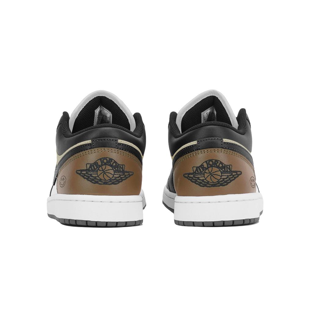Jordan Air Jordan 1 Slip Resistant Abrasion Resistant Low Top Vintage Basketball Shoes Unisex Coffee 553558-152(Team210-)