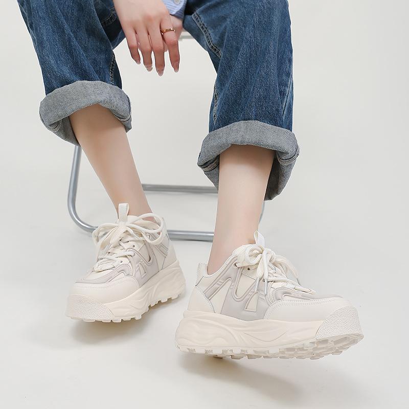 2025 Spring Internet Celebrity Panda Color Trend Casual Shoes Increase Height and Thinness Adult Women's Shoes Low-top Versatile Women's Shoes