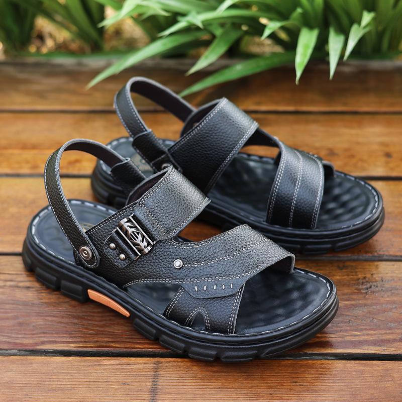 Men's sandals summer new cool slippers men's cowhide thick-soled non-slip middle-aged dual-purpose beach shoes
