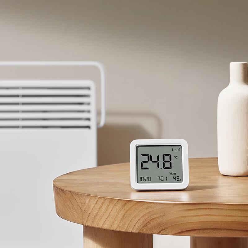 Xiaomi Smart Temperature and Humidity Monitor 3