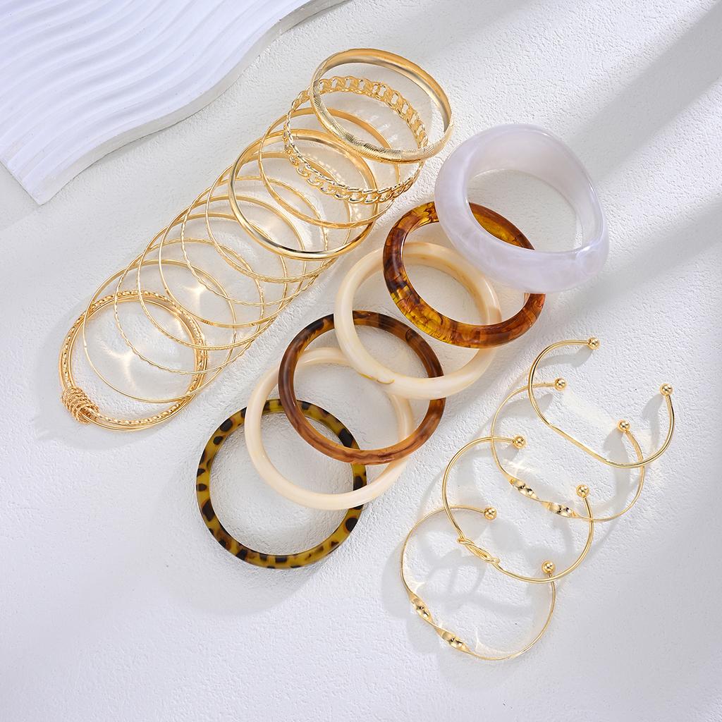 21 Pcs Fashion Geometric Wide Bangle Set for Women Retro Elegant Minimalist Gold Color Metal and Leopard Print Resin Bracelets
