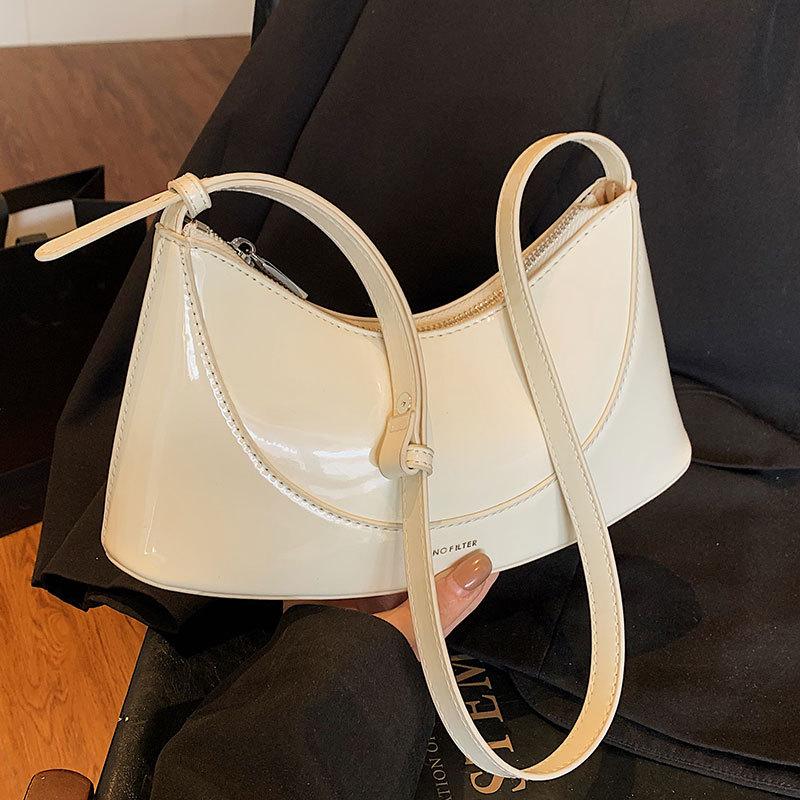 Niche Design Simple Oil Wax Leather Underarm Bag Femininity Commuting Shoulder Crossbody Women's Bag