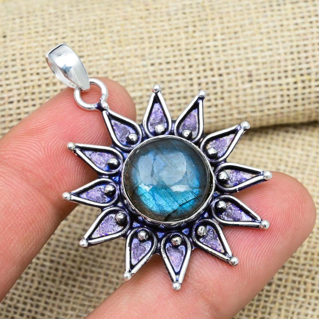 Labradorite Gemstone 925 Sterling Silver Jewelry Handmade Gorgeous Pendant For Mother Gift