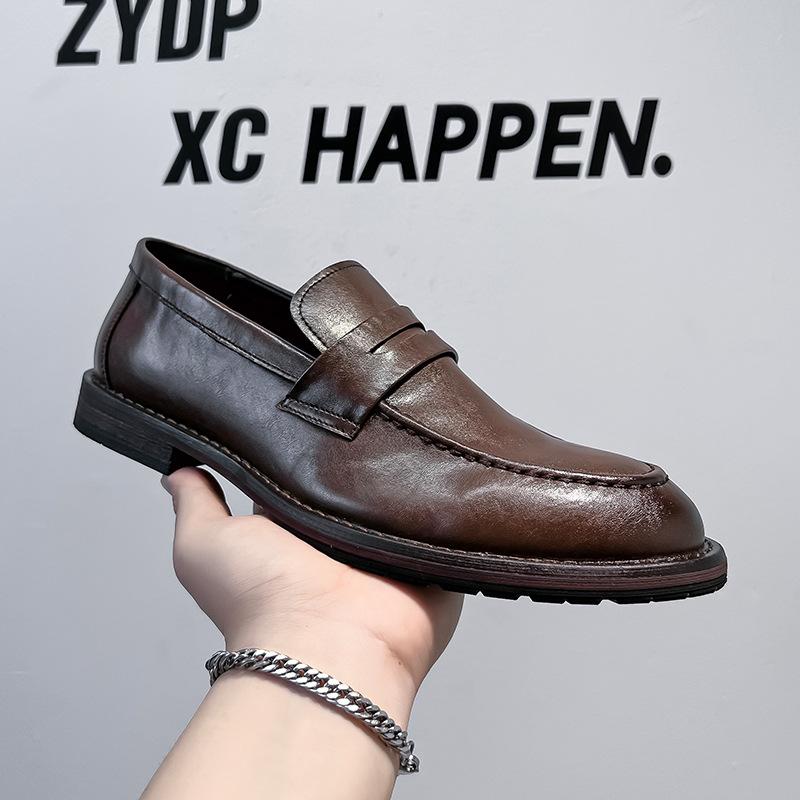 

Leather shoes men s height increase versatile social casual shoes Korean version of the trend student one pedal men s shoes 18883-A 46 світло-коричневого кольору