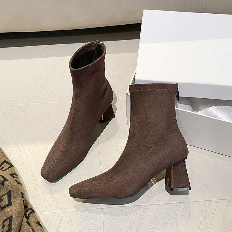 

BEIJIANI 7188-1 Жіночі замшеві ботильйони на товстому підборі з задньою блискавкою та квадратним носком. Size 35