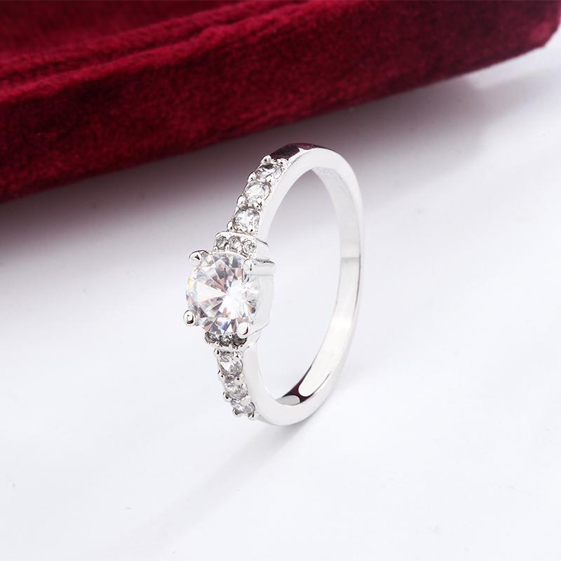 Classic Full Diamond Zircon Shape Silver Ring Ladies Fashion Light Luxury Ring Jewelry Explosive Gift Accessories