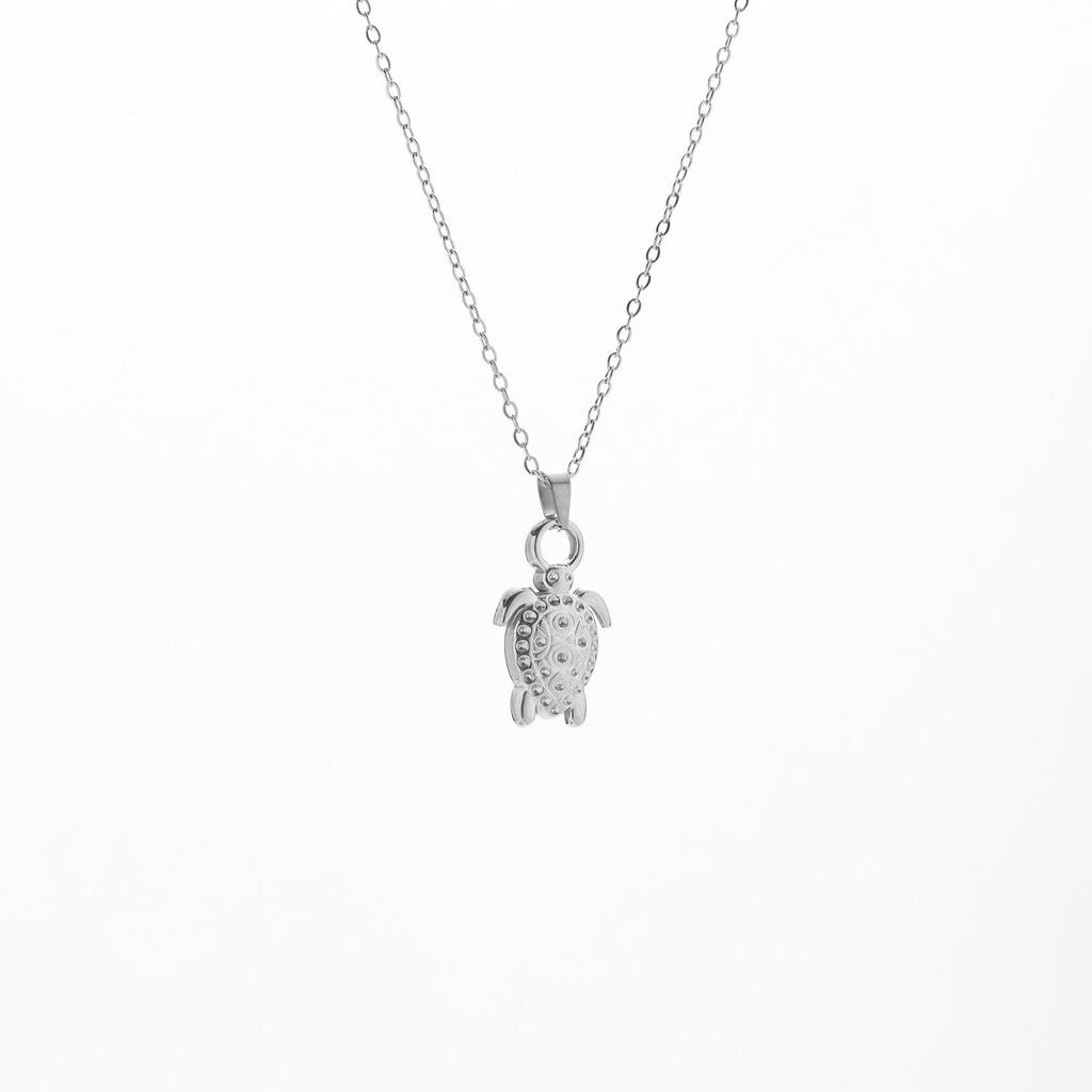 Gold/Silver Sea Turtle O-Ring Necklace with Extendable Stainless Steel Clavicle Chain