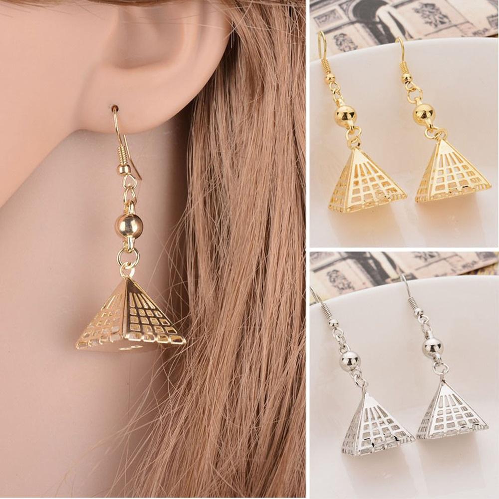 Hollow Triangular Hoop Earrings Geometric Disc Wafer Bead Triangular Dangle Drop Earrings for Women Girls Fashion Jewelry Gifts Hollow Triangular Hoop Earrings Geometric Disc Wafer Bead Triangular Dangle Drop Earrings for Women Girls Fashion Jewelry Gifts