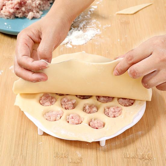 Dumpling Maker Portable Easy to Clean ABS Dough Press Cutter Kitchen Gadget