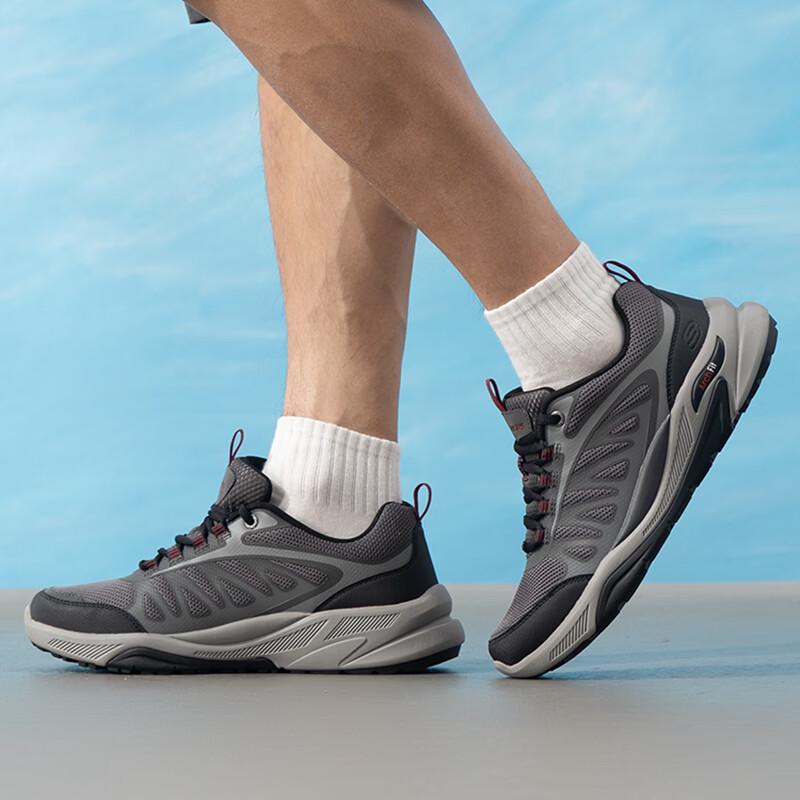

Skechers Men s Outdoor Lifestyle Shoes US 9
